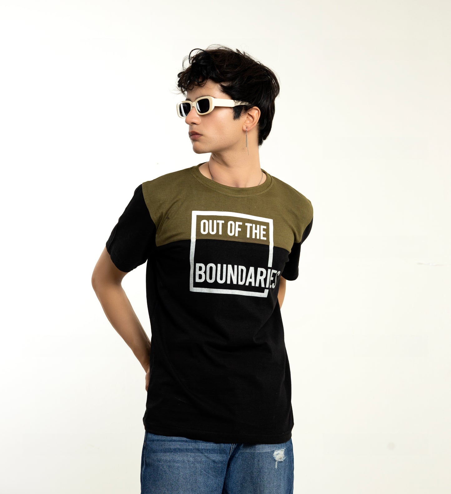 Boundaries- Oversize T-Shirt