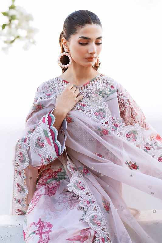 Jaan-e-jhaan - luxury